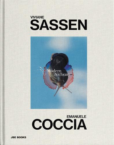 Viviane Sassen & Emanuele Coccia: Modern Alchemy (Artisans of the Wild: an Enchanting History, 2)