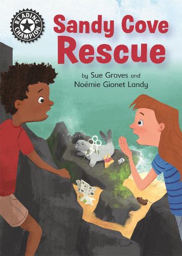 Sandy Cove Rescue: Independent Reading 13 (Reading Champion)